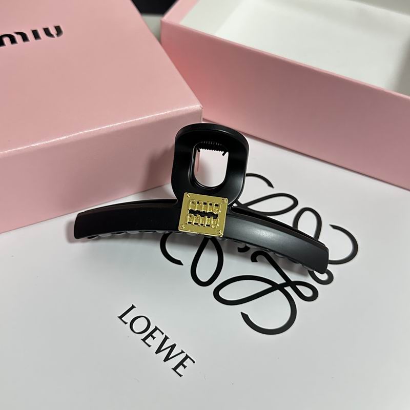 Miumiu Hair Grab Clip hh (99)
