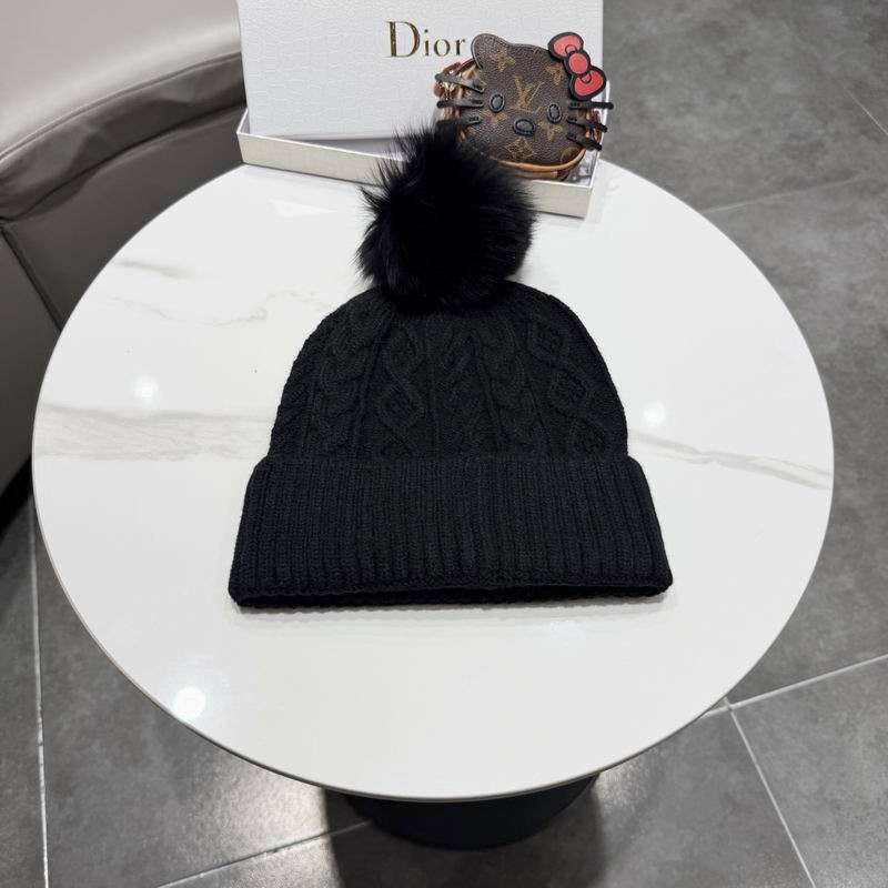 Miumiu Hat (2550)