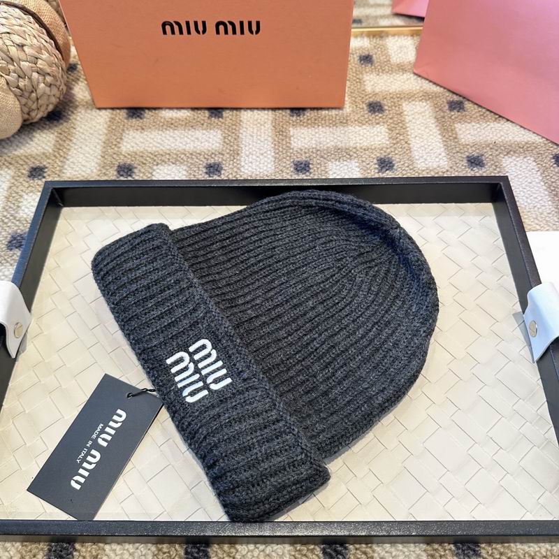 Miumiu Hat (3386)