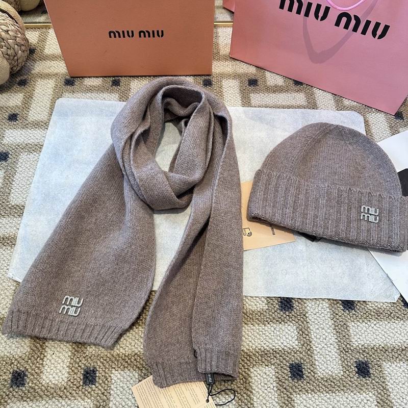 Miumiu Scarf Hat hm (26)