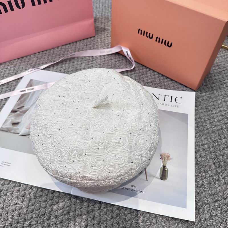 Miumiu beret (69)