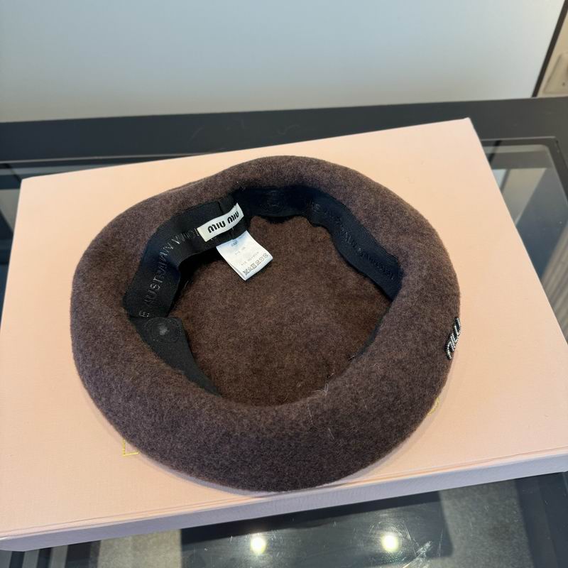 Miumiu beret (75)