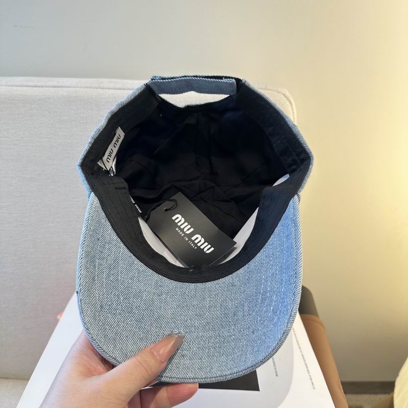 Miumiu cap (333)