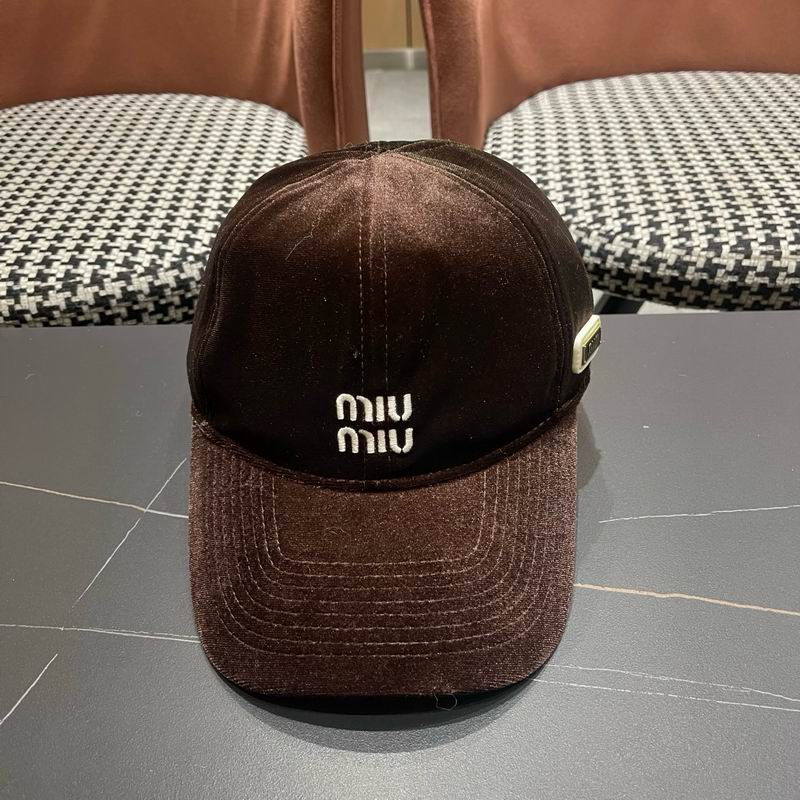 Miumiu cap (467)
