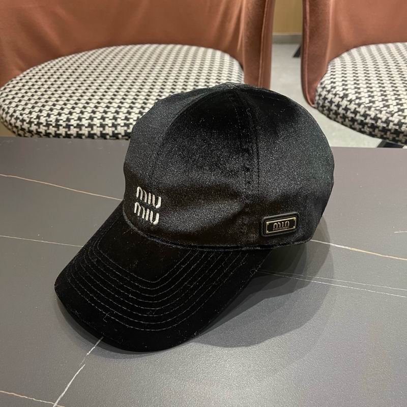 Miumiu cap (497)
