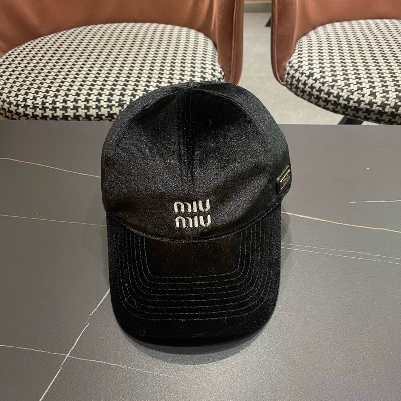 Miumiu cap (498)