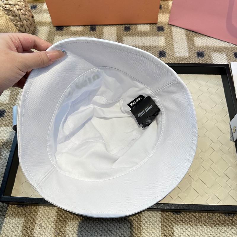 Miumiu hat (1752)