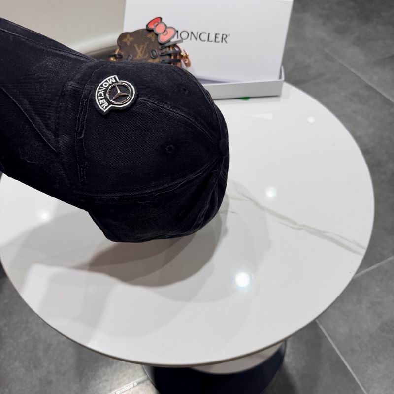 Moncler Cap (1196)