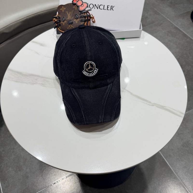 Moncler Cap (1202)