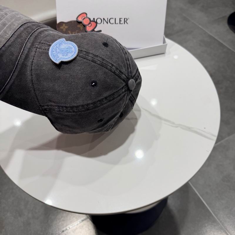 Moncler Cap (1328)