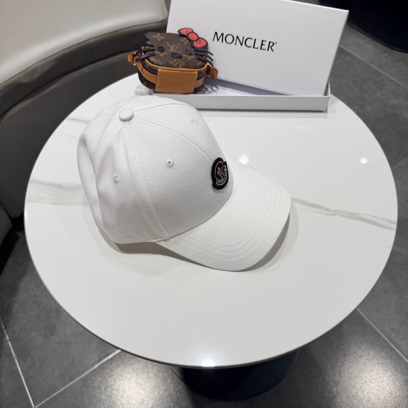 Moncler Cap (2042)