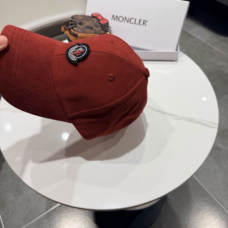 Moncler Cap (2065)
