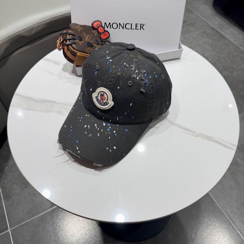 Moncler Cap (2326)
