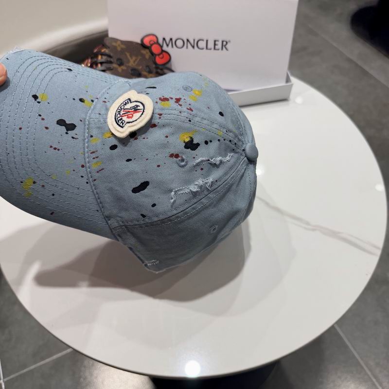 Moncler Cap (2330)