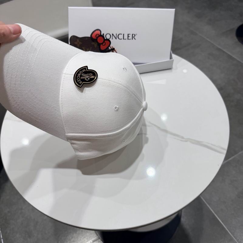 Moncler Cap (2941)