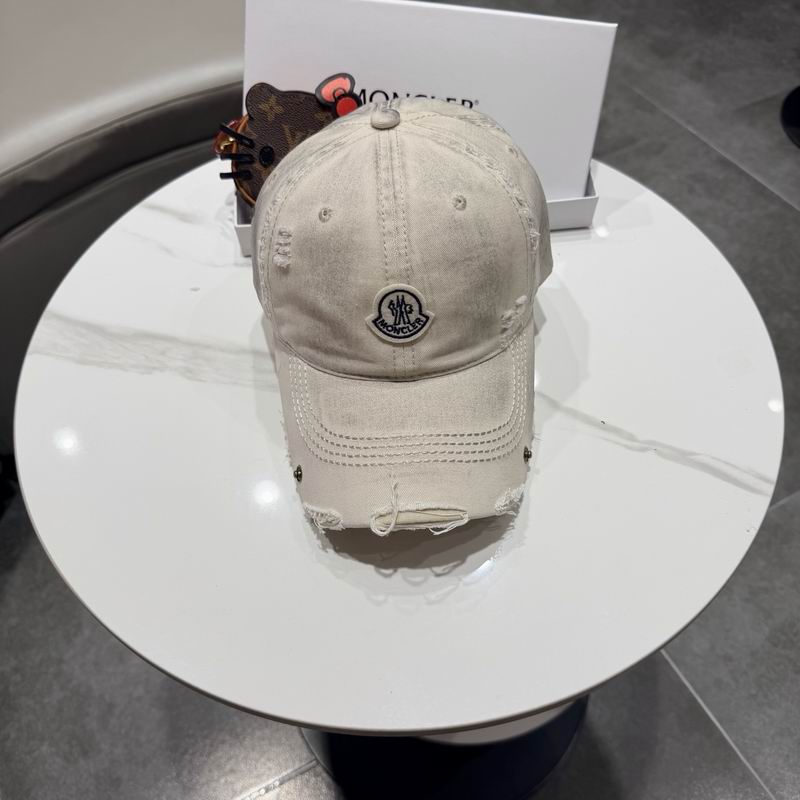 Moncler Cap (3063)