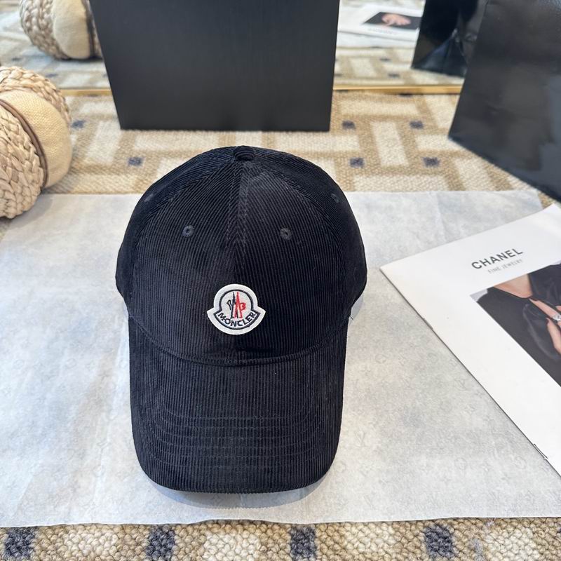 Moncler Cap (3650)