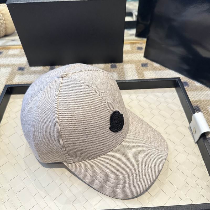 Moncler Cap (3676)