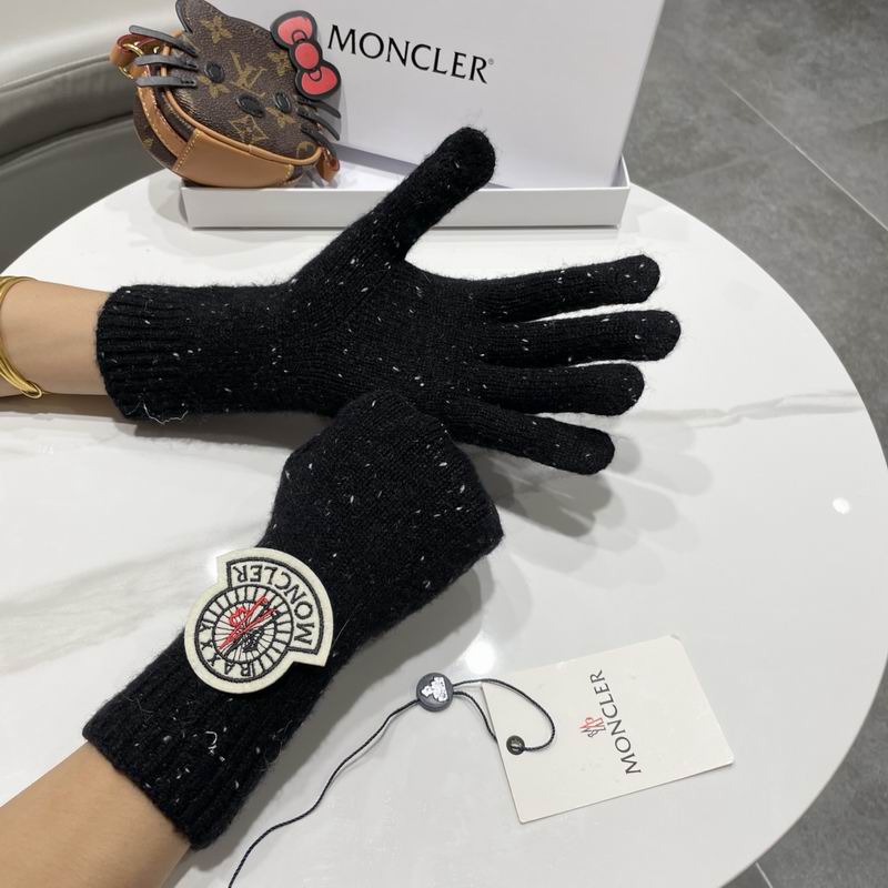 Moncler Gloves 112280 (1)