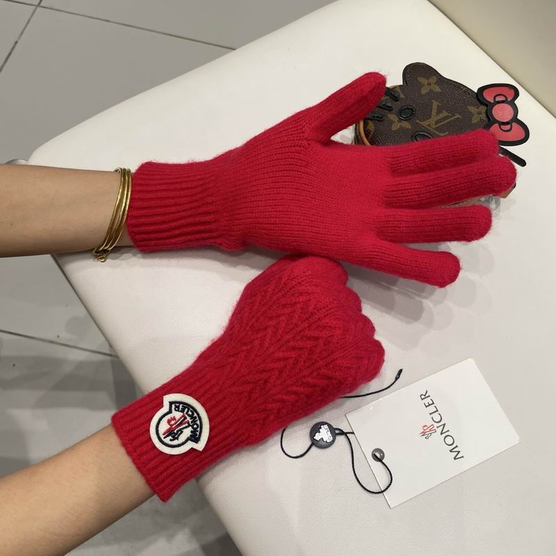 Moncler Gloves 20 (1)