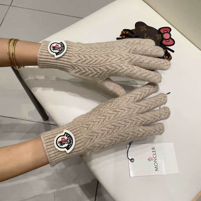 Moncler Gloves 20 (12)