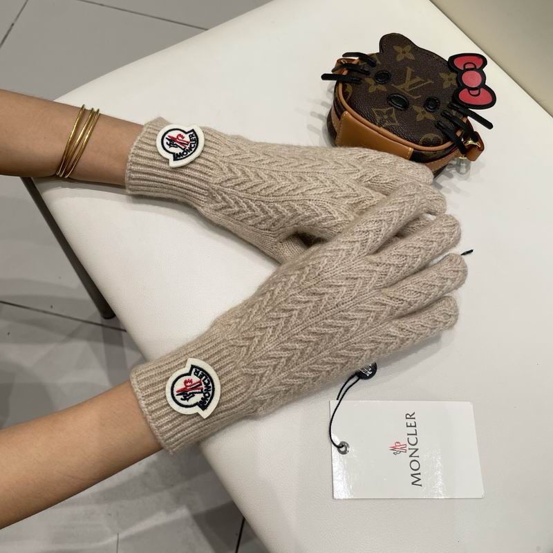 Moncler Gloves 20 (13)