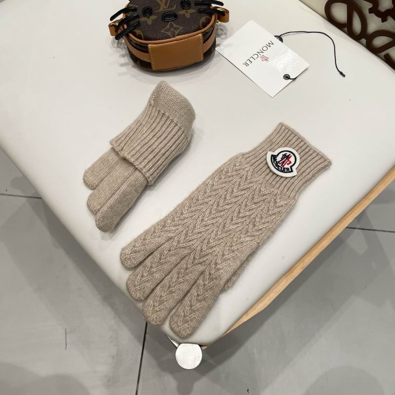 Moncler Gloves 20 (16)