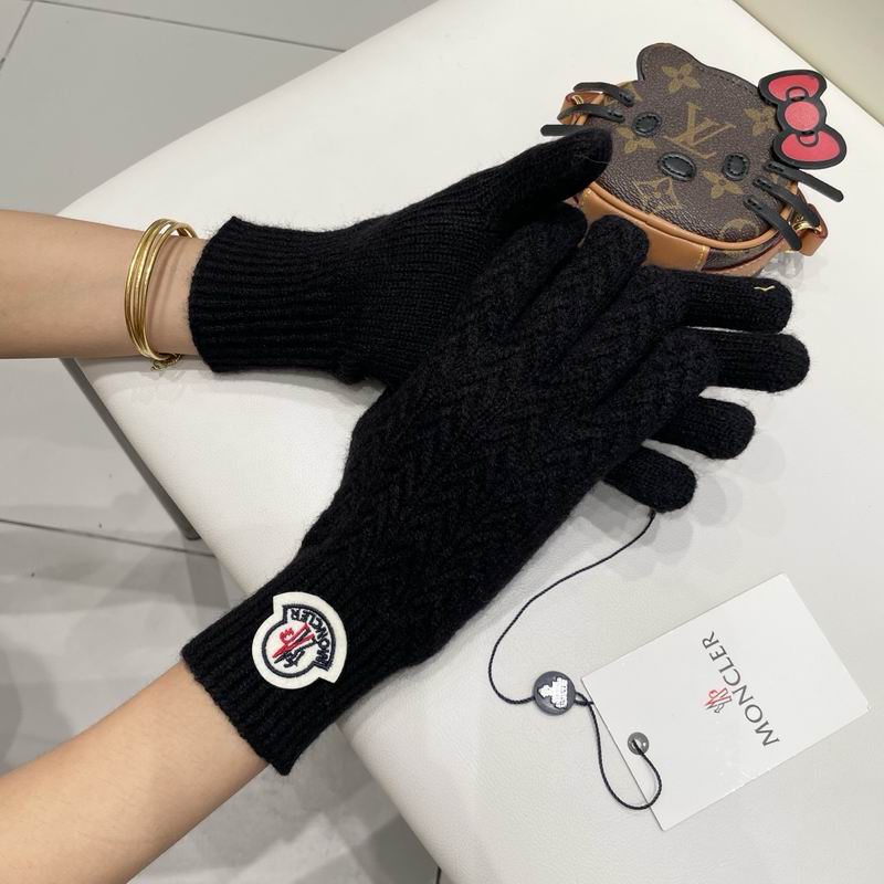 Moncler Gloves 20 (29)