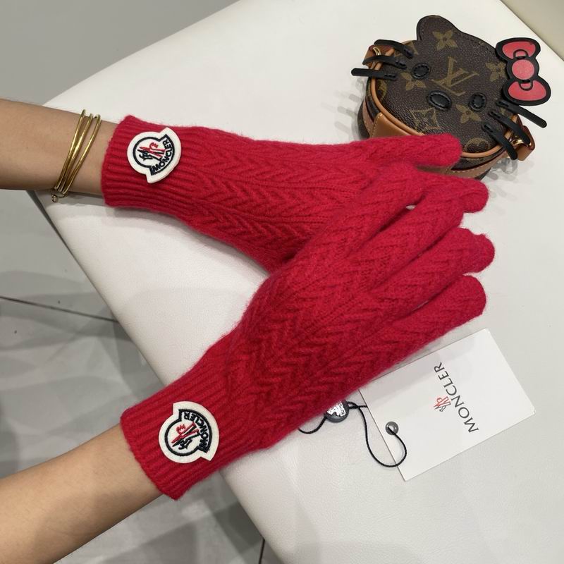 Moncler Gloves 20 (4)