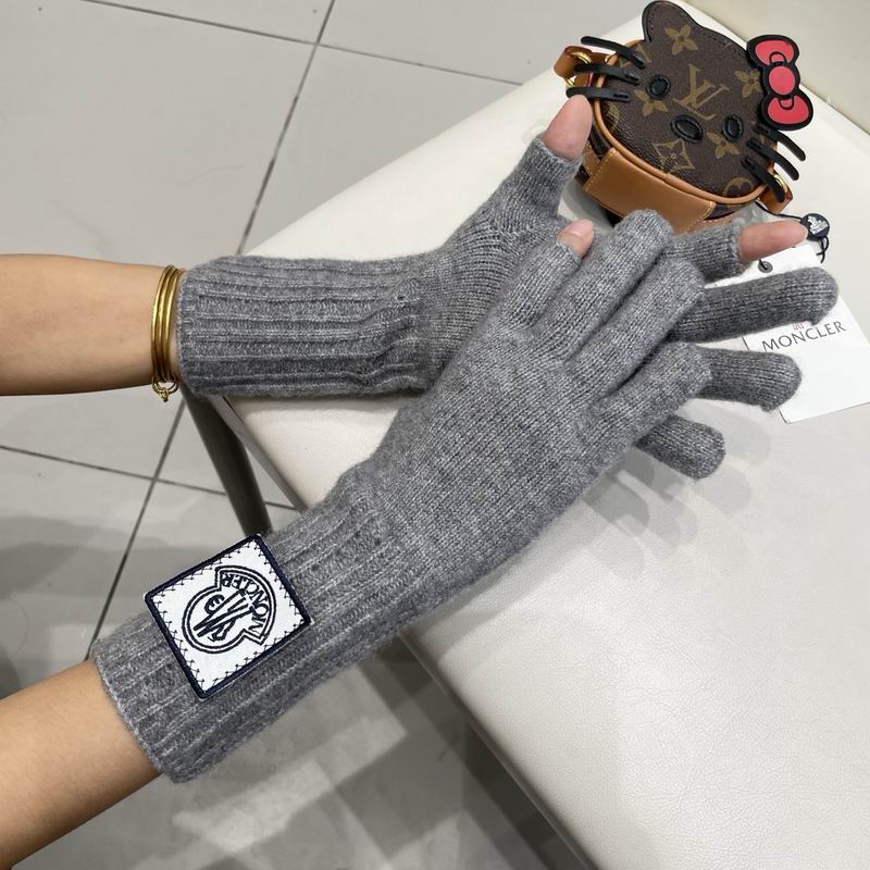 Moncler Gloves 22 (20)