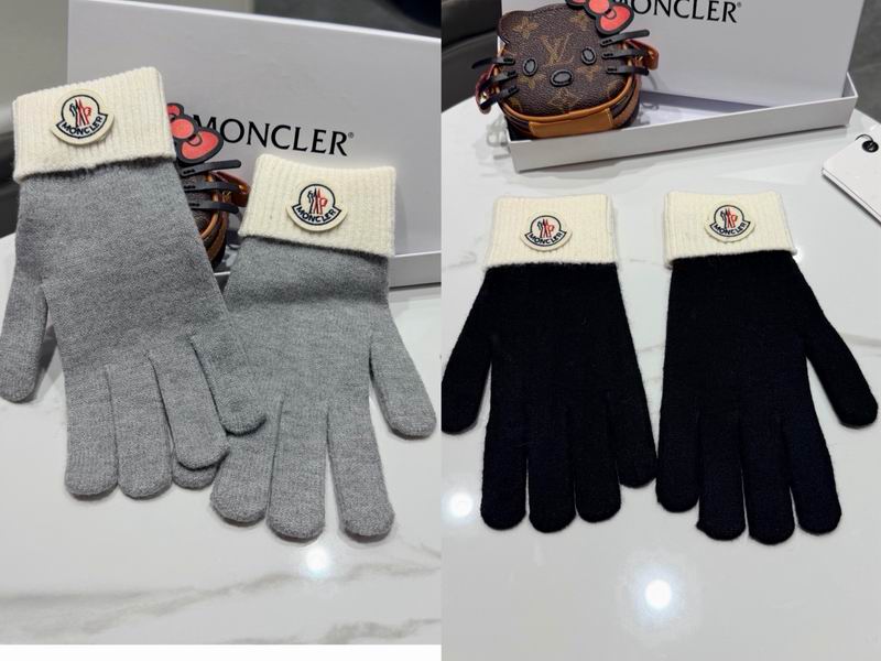 Moncler Gloves 27 (4)