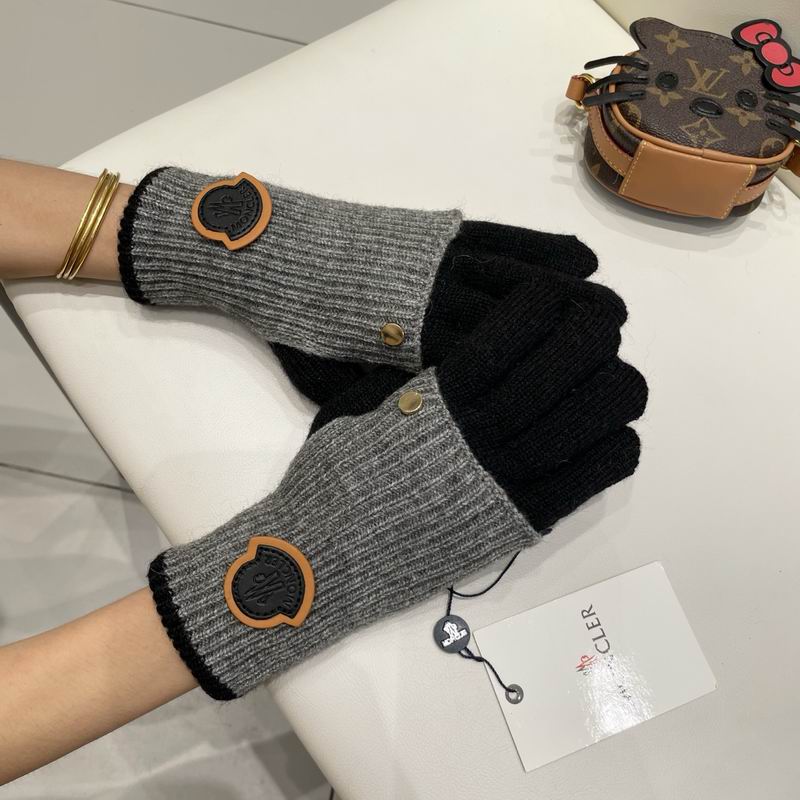 Moncler Gloves 56 (13)