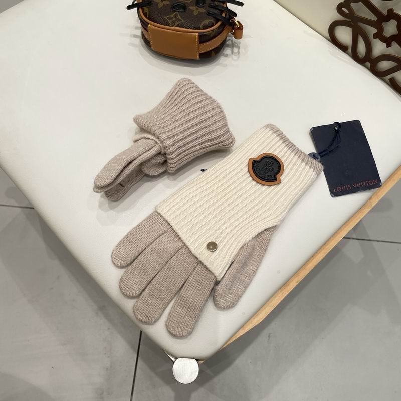 Moncler Gloves 56 (25)