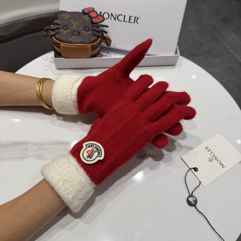 Moncler Gloves 64 (10)