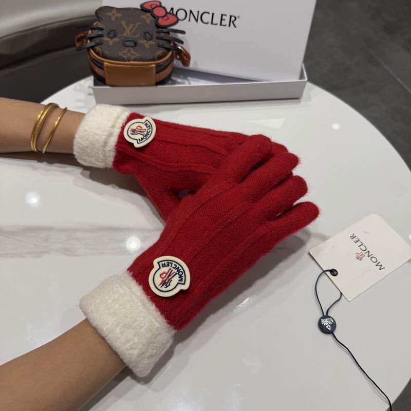 Moncler Gloves 64 (13)