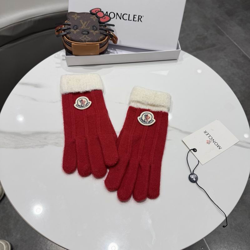 Moncler Gloves 64 (18)