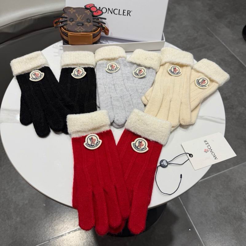 Moncler Gloves 64 (5)