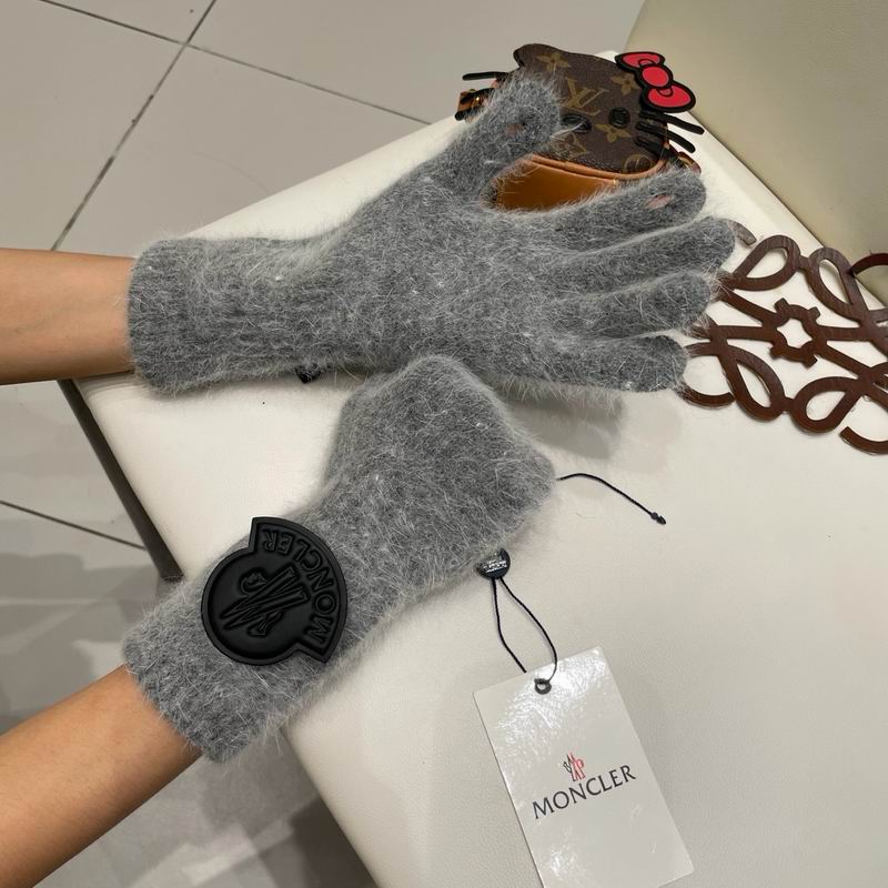 Moncler Gloves 80 (1)
