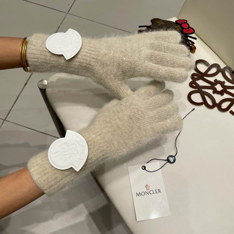 Moncler Gloves 80 (21)