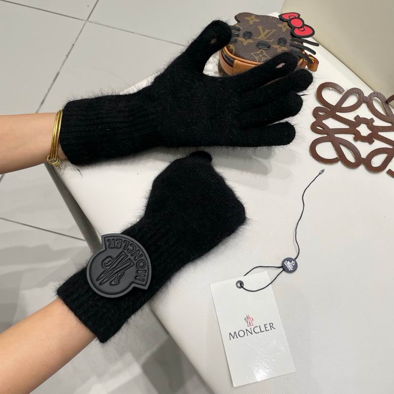 Moncler Gloves 80 (28)