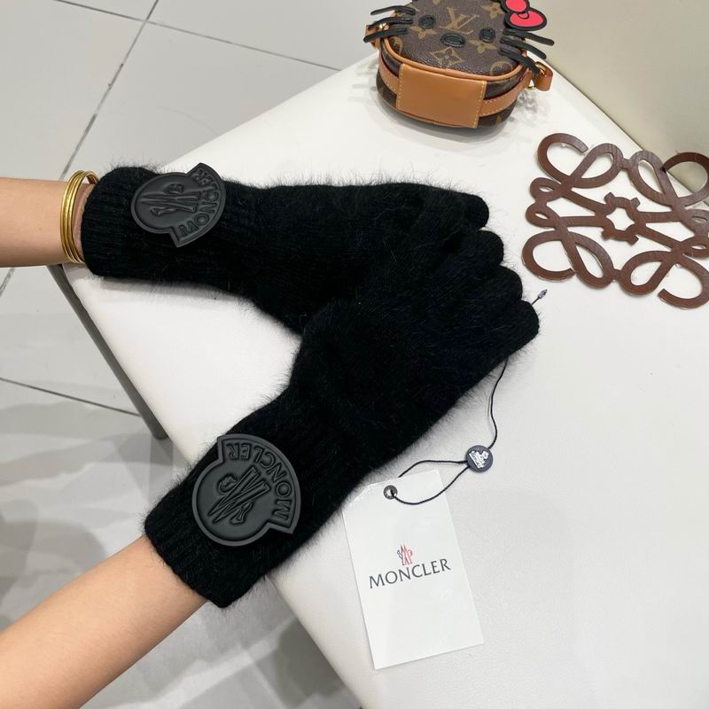 Moncler Gloves 80 (31)