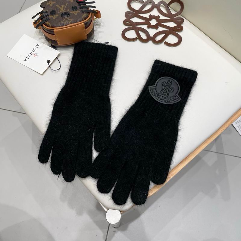 Moncler Gloves 80 (35)