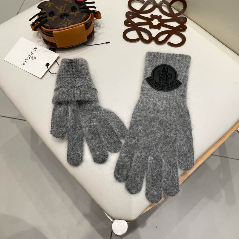 Moncler Gloves 80 (7)