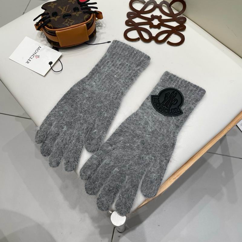 Moncler Gloves 80 (8)