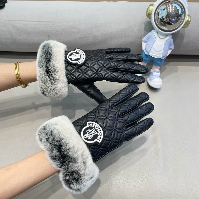 Moncler Gloves L XXL 36 (1)