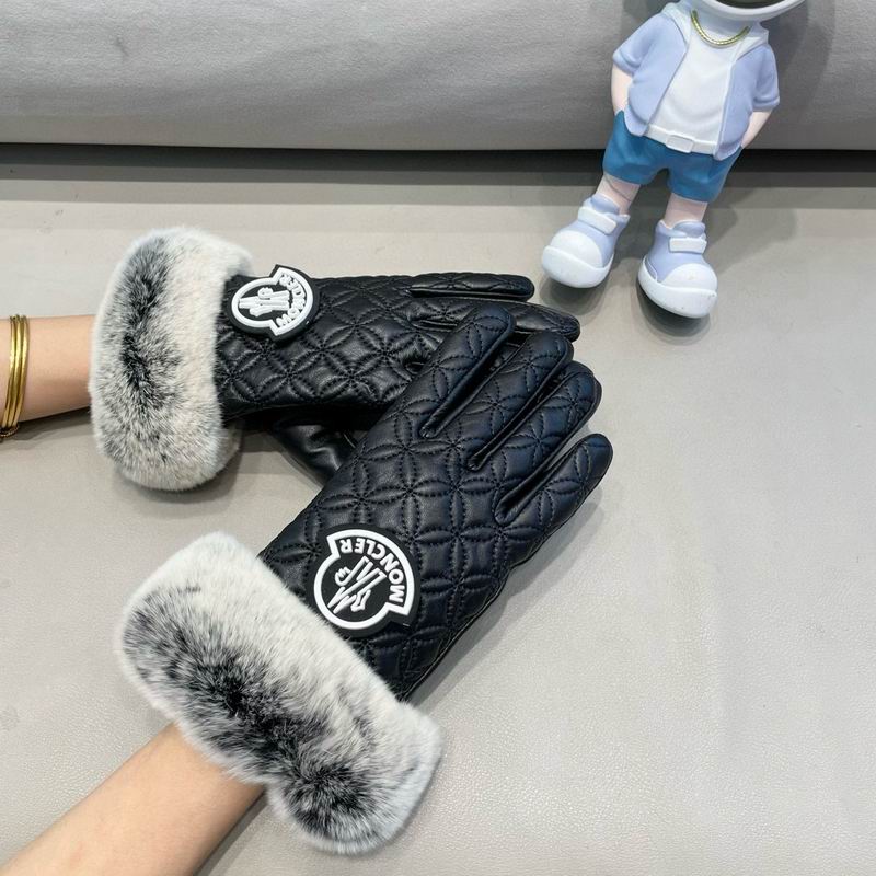 Moncler Gloves L XXL 36 (2)