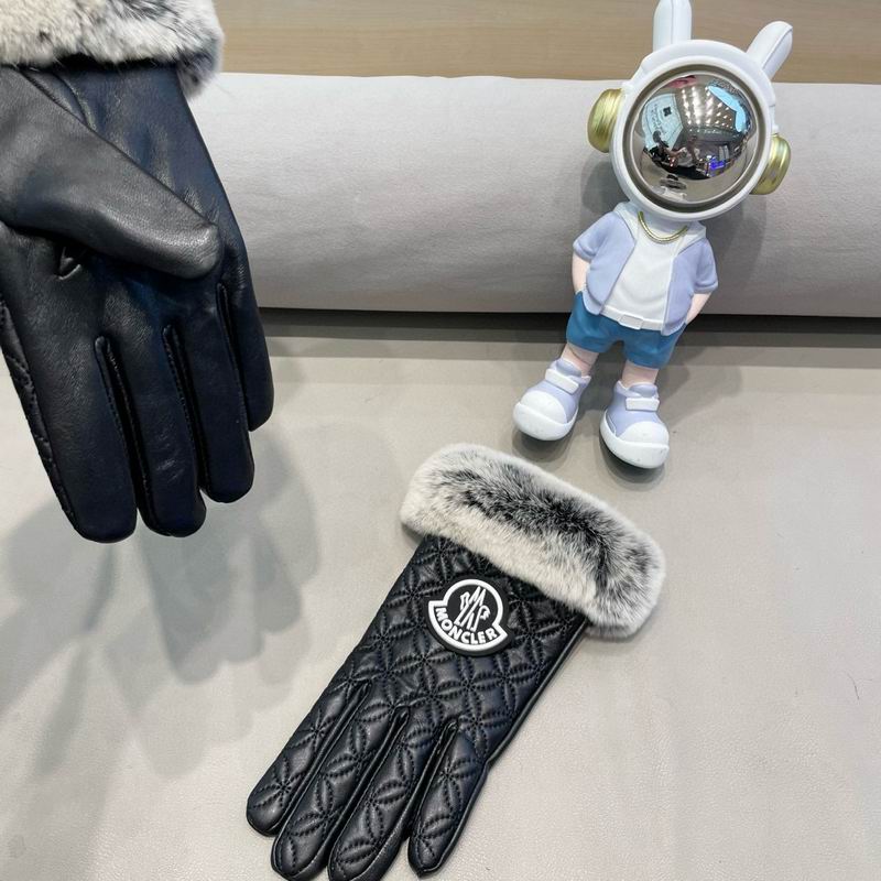 Moncler Gloves L XXL 36 (3)