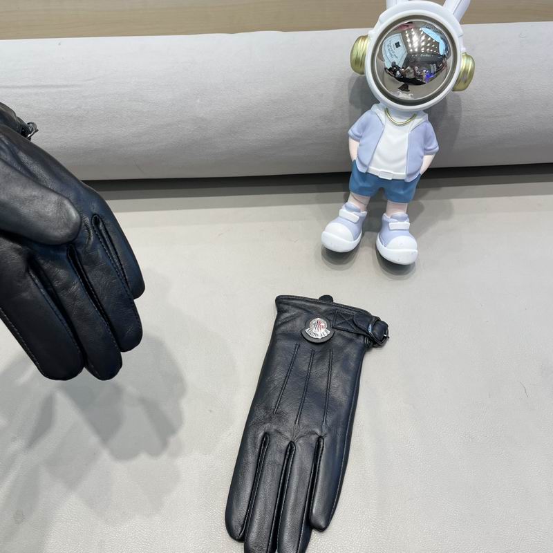 Moncler Gloves M L 10 (3)