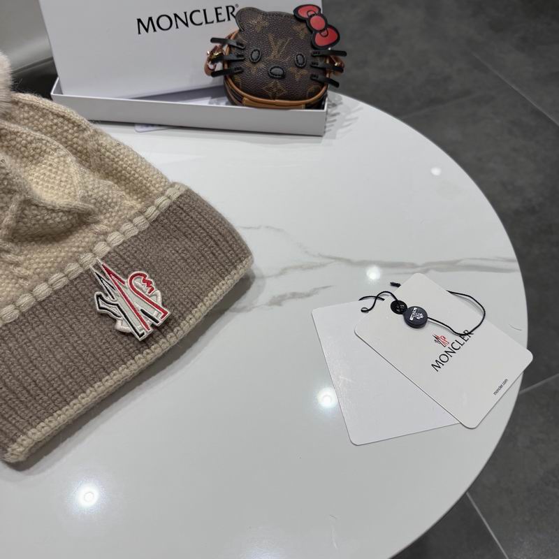 Moncler Hat (1065)