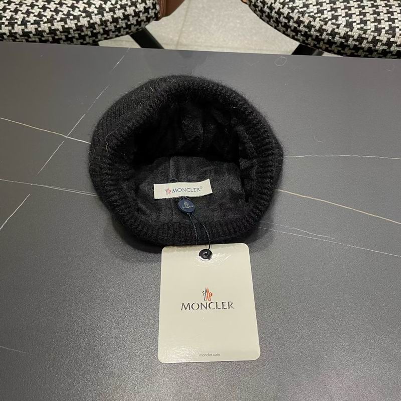 Moncler Hat (1268)